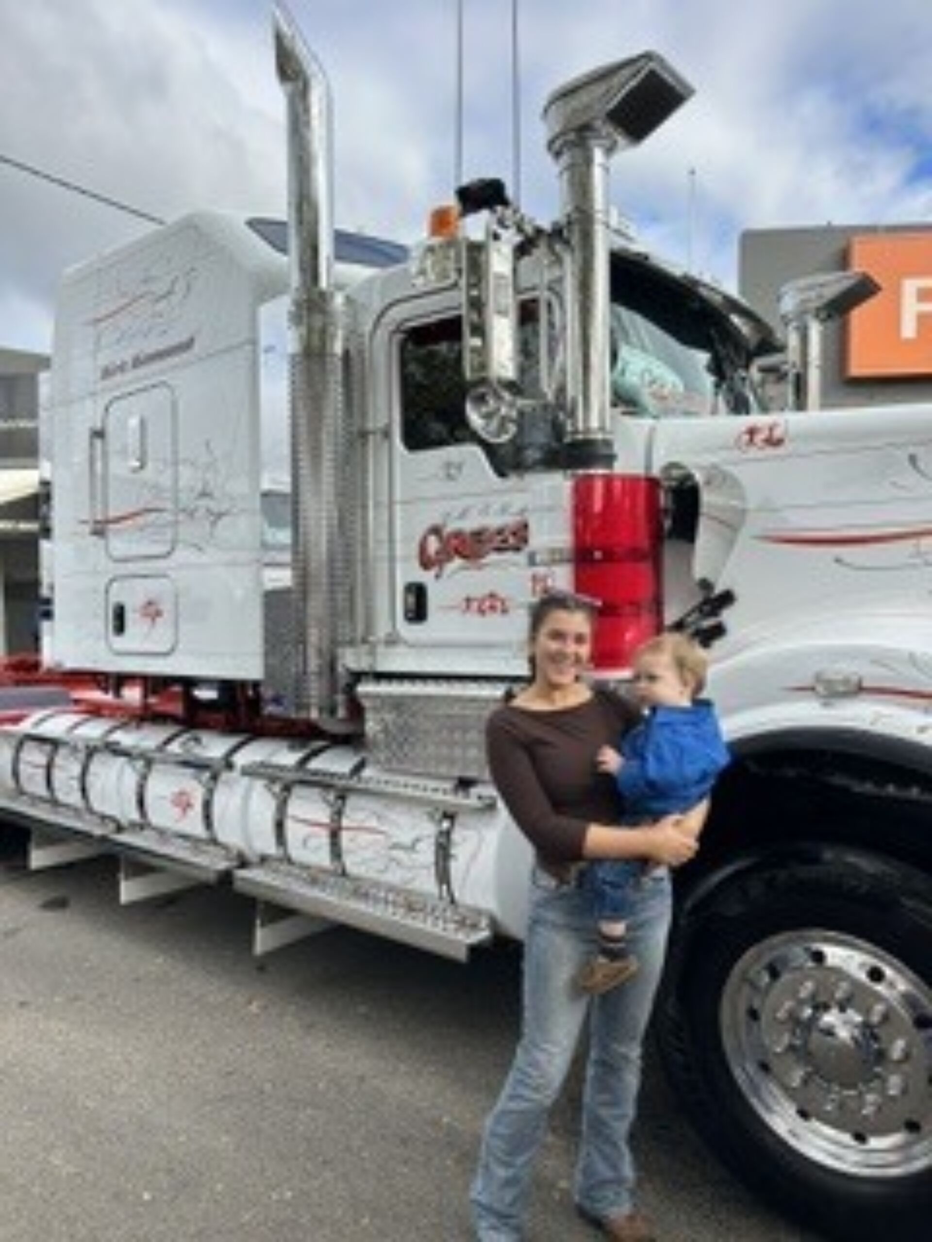 Scarlett and Ollie in front of Dirt Diamond